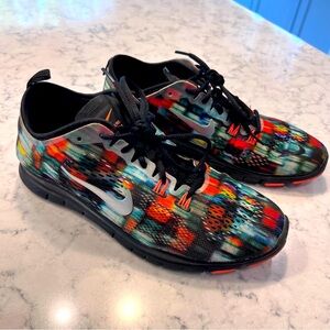 Nike Free TR Fit 4 City Lights 5.0 Womens Multicolor Running Shoe (size 8)